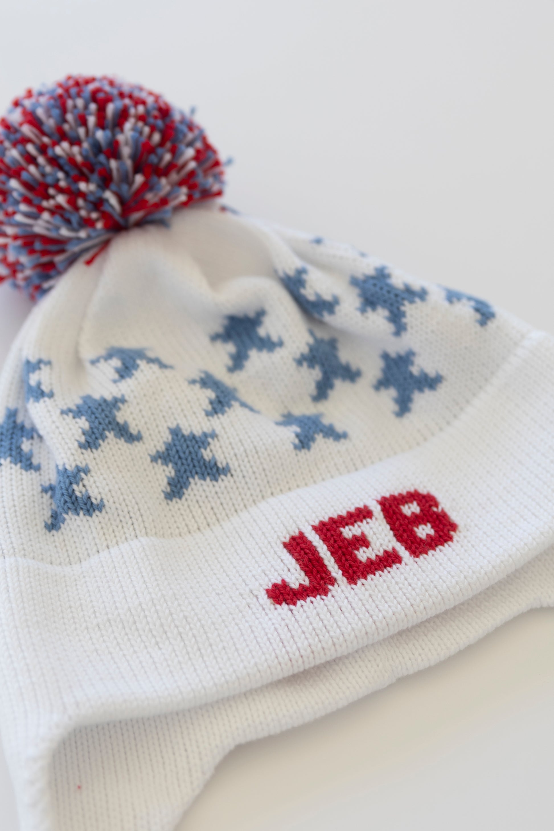 Stars Earflap Hat-white with red and denim